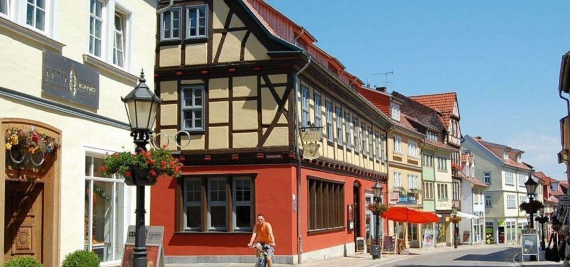 Muehlhaeuser Hof Und Stadtmauer Muehlhausen  Exterior photo